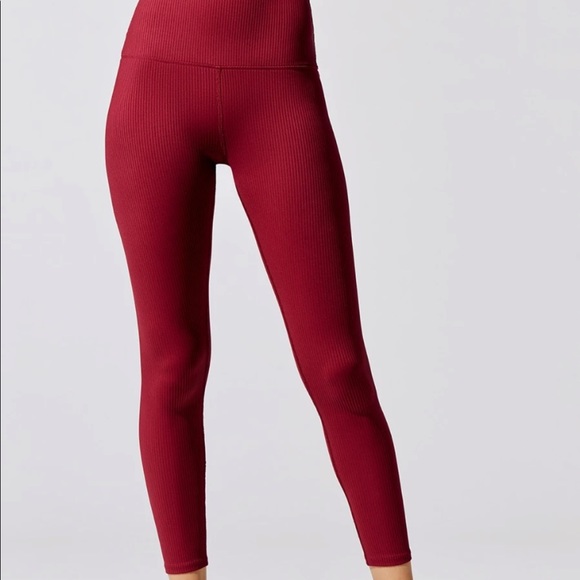 Ribbed Regular Rise 7/8 Legging Carbon 38 Ruby Red - Picture 3 of 6